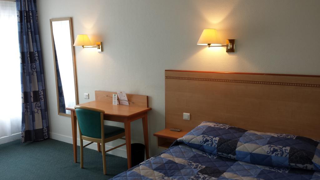 Hotel Du Cheval Rouge Versailles Bilik gambar